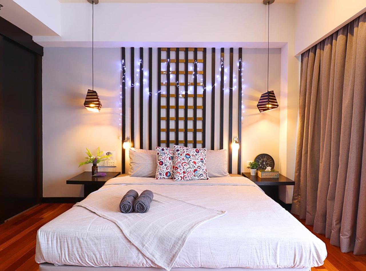 Sunway Studio Homestay With Balcony, Connecting Sunway Pyramid Mall & Sunway Lagoon Petaling Jaya Exterior photo