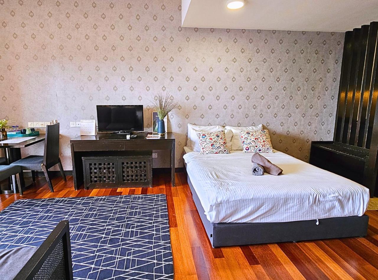 Sunway Studio Homestay With Balcony, Connecting Sunway Pyramid Mall & Sunway Lagoon Petaling Jaya Room photo