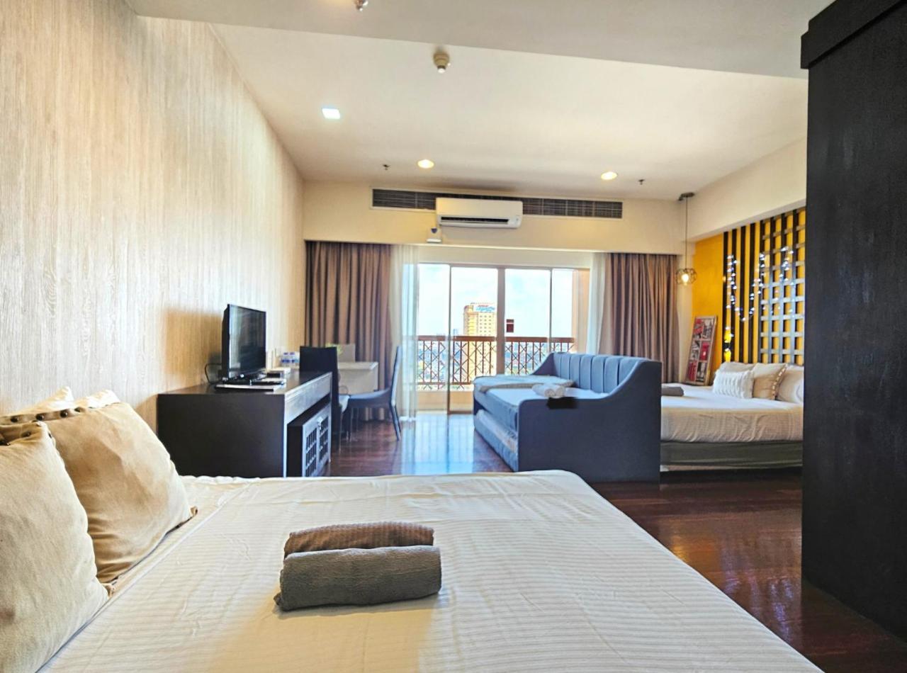 Sunway Studio Homestay With Balcony, Connecting Sunway Pyramid Mall & Sunway Lagoon Petaling Jaya Room photo